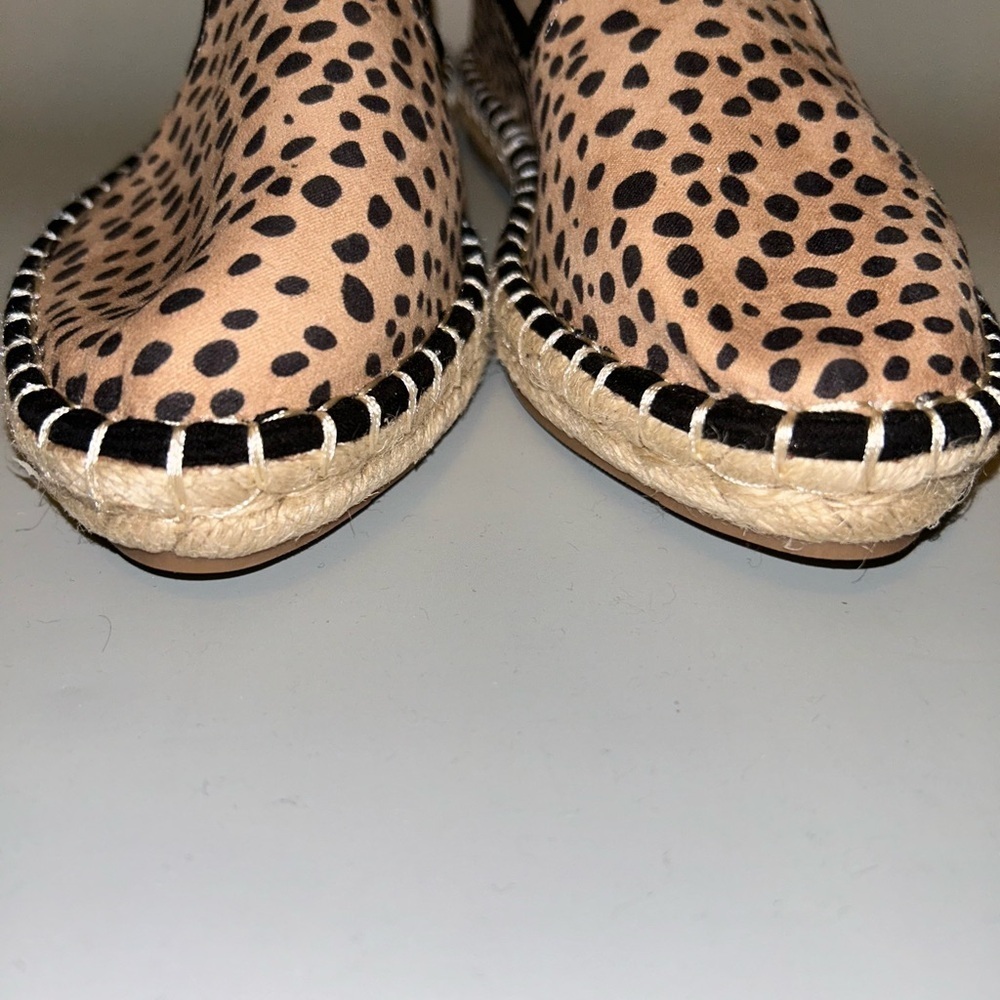 NWOT leopard print loafer shoe - Picture 3 of 9